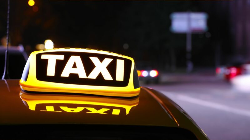 Belgische taxi rijdt meer dan 260 km met bezopen klant